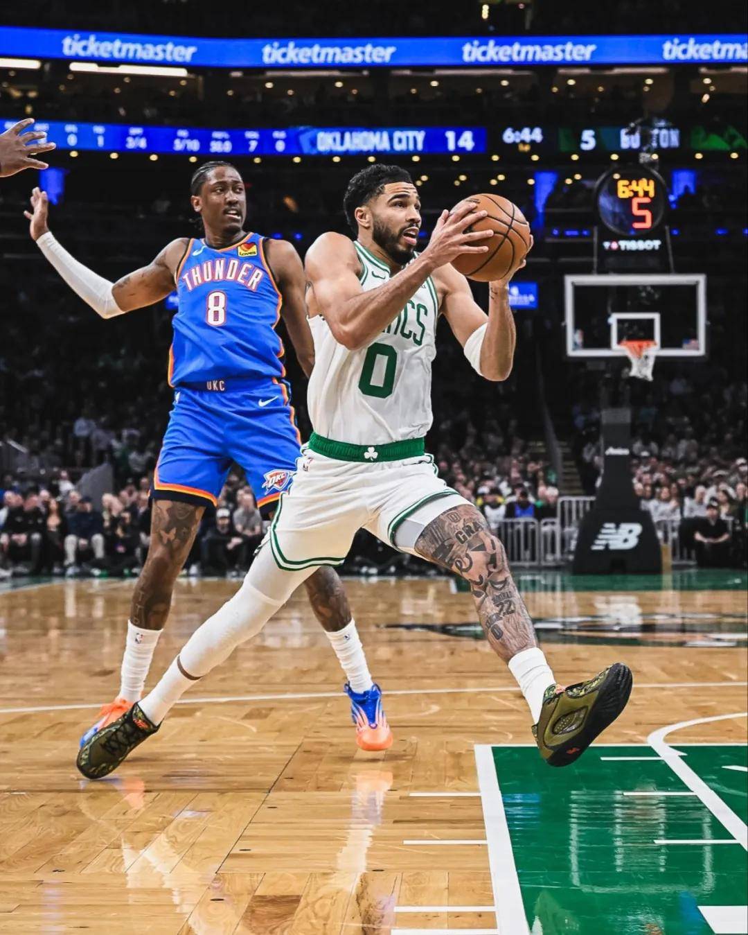 掀翻联盟第一！斩断12连胜！东部最强球队