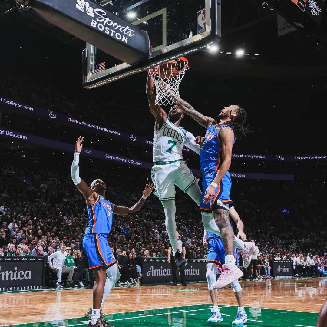 掀翻联盟第一！斩断12连胜！东部最强球队